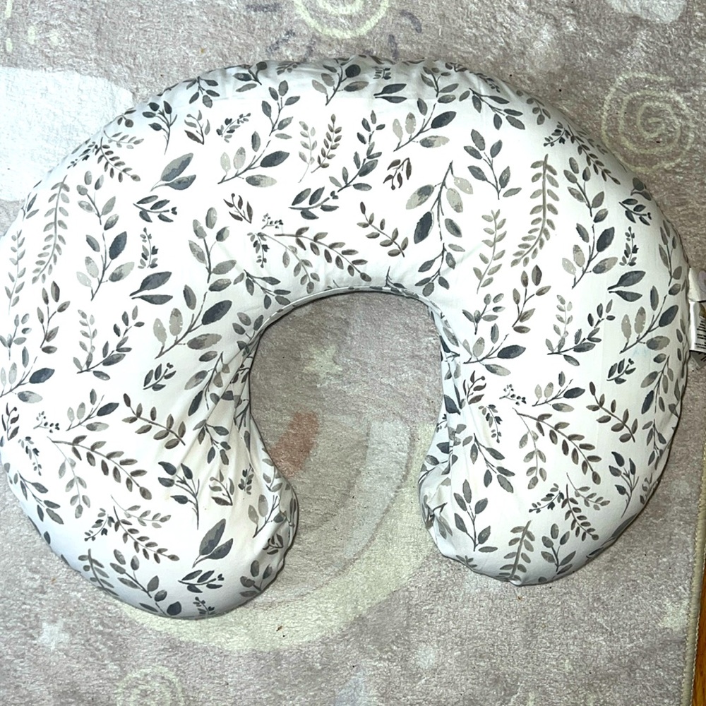 Boppy pillow